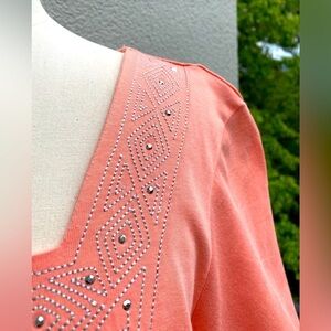 Vintage Peach Square Neck rhinestone trim short sleeve Tshirt size large